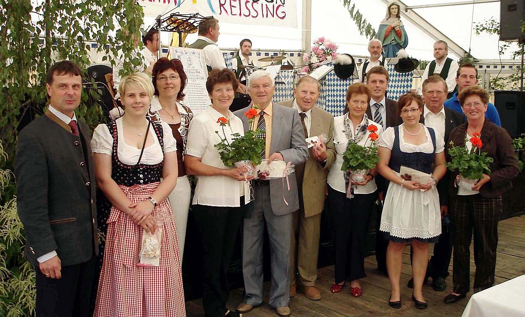Die Geehrten beim Patroziniumfest in Reißing