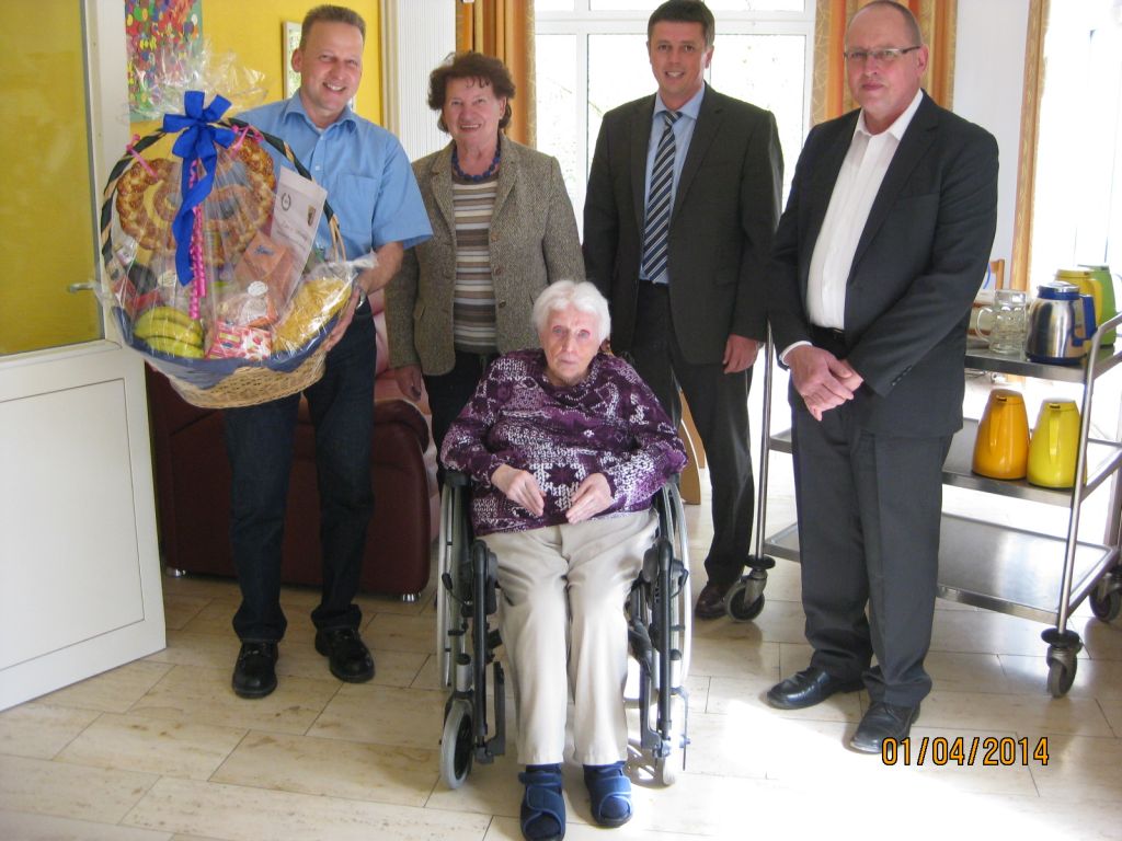 2014-04-01 95.Geburtstag Fr. Kremer