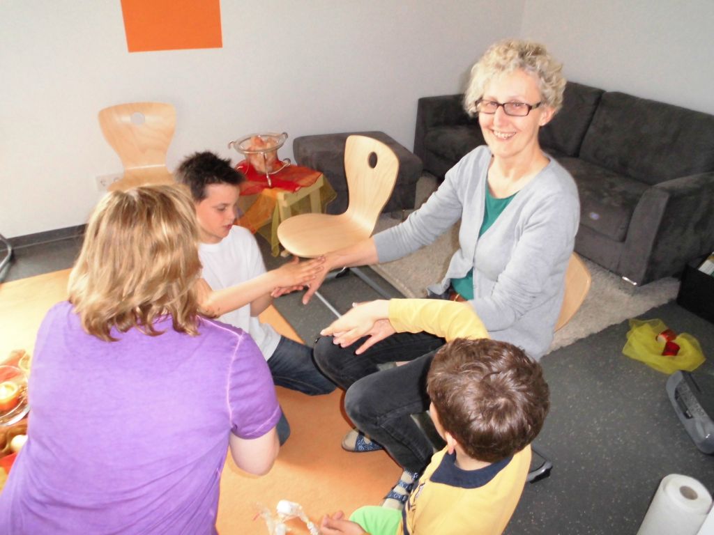 2014-05-12 Mama Tag Kita Handmassage