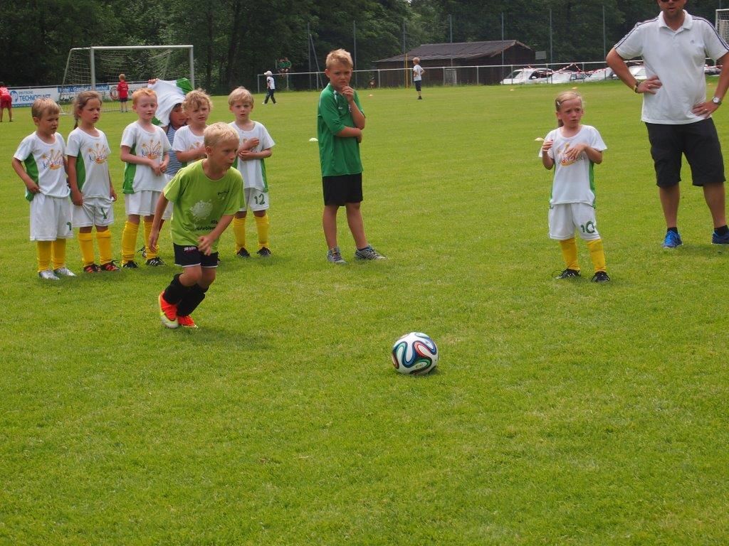 2014-07-04 Fußballcup Kita Schuss