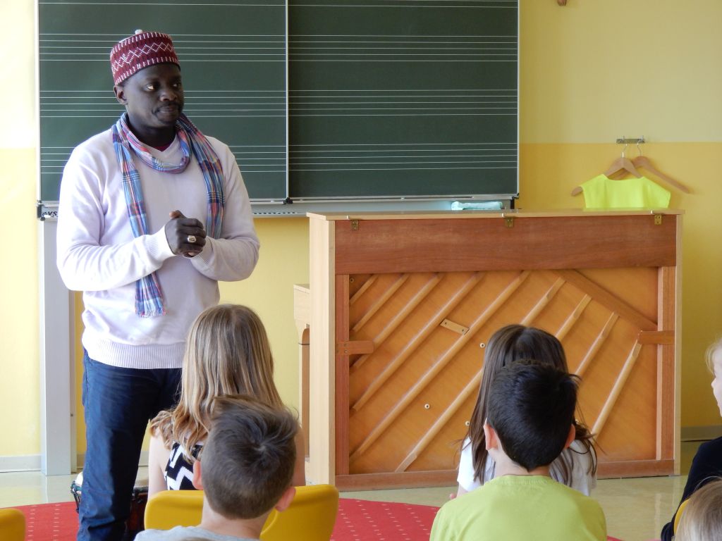 2016 04 11 Autorenlesung Grundschule 1