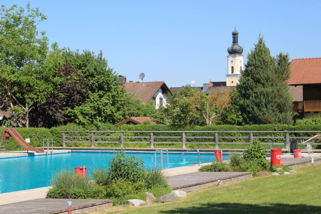 2020 06 30 Freibad geschlossen