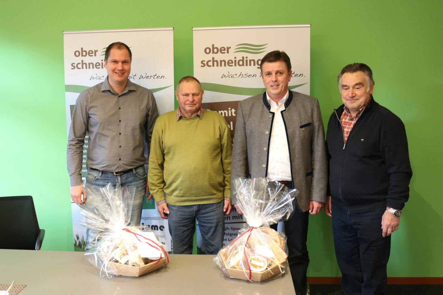 Verabschiedung langjähriger Mitarbeiter - Gemeinde Oberschneiding